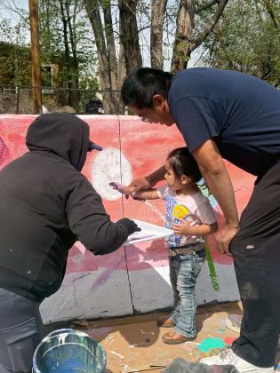 Youth Mural Project Brings Families Together on High Street