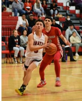 Pirates lose to Eagles in OT
