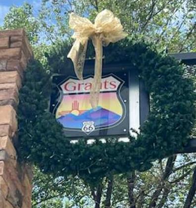 A large wreath greets people as they entered Grants Memorial Park July 29-31. Courtesy Photo
