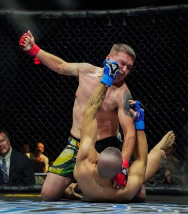 Mounted Guillotine Does it for Valdez