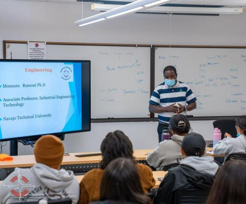 Dr. Monsuru Ramoni instructing his class at Navajo Technical University, Crownpoint, NM. Courtesy Photos