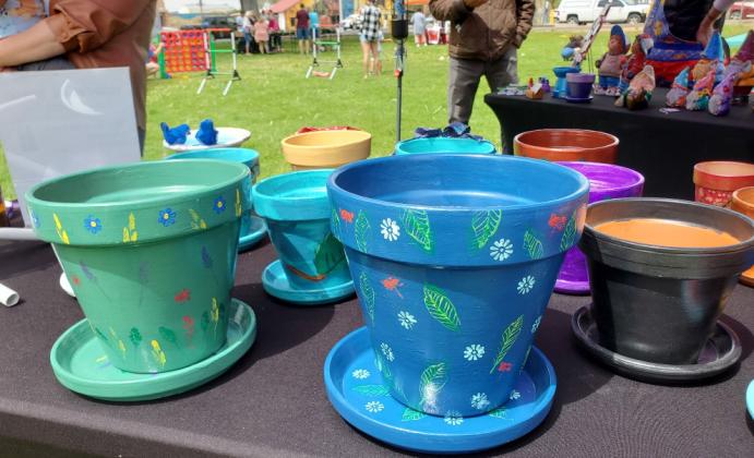 Grants Farmers Market Grows into Memorial Day Weekend with Fresh Veggies and Local Flavor