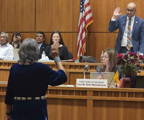 Martha Garcia Sworn in as House District 6 Representative, Ending Months-Long Political Crisis