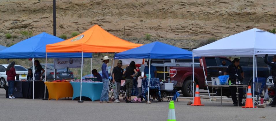 Laguna Families Prepare for the New School Year