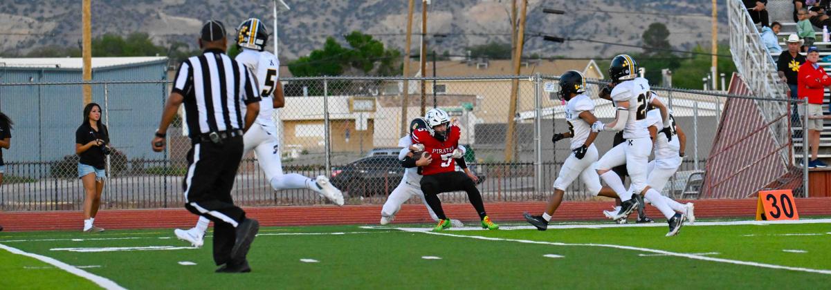 Pirates Storm Espanola 54-0