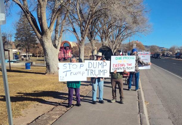 Protest at Grants City Hall