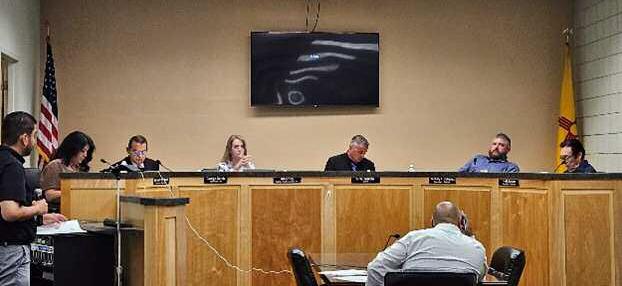 A City of Grants Regular City Council Meeting was held on July 26. The meeting consisted of discussions surrounding budget reports, paving of roads, reappointments of two zoning and commission members, and discussion surrounding public safety. Arieanna Crowson - CC