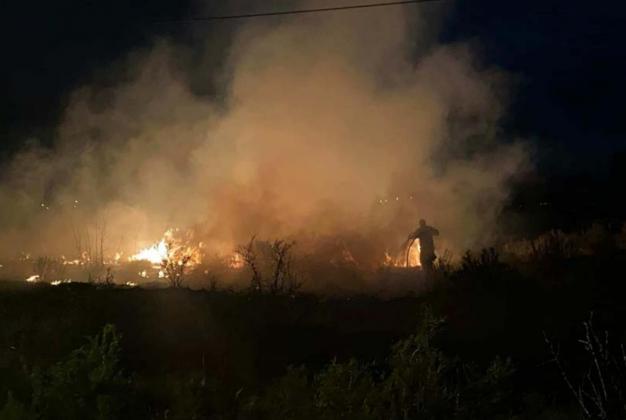 A fire on May 16 started in the early morning near Mesa View Elementary. No fire crews or civilians were injured, the fire was extinguished before it could threaten the school or other buildings. Courtesy Photo