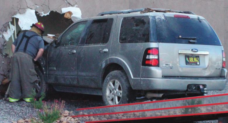 Vehicle crashes into Lobo Canyon Apartments, killing child