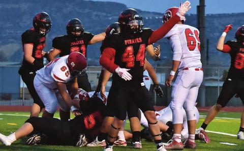 Pirates come up short in defense battle with Spartans