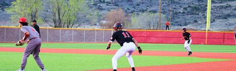 Pirates Advance to Quarterfinals